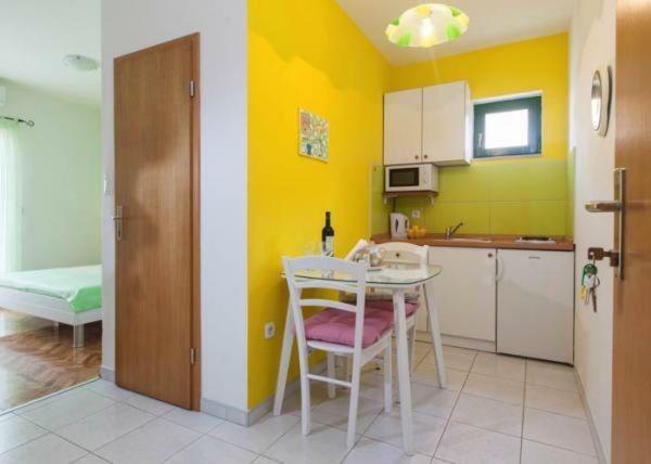 Apartmani Niko Podgora Exteriér fotografie