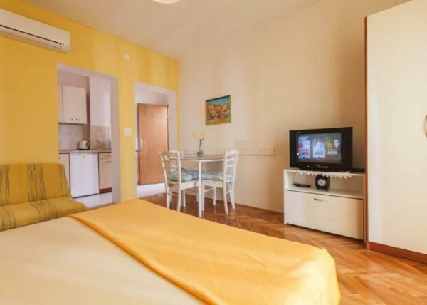 Apartmani Niko Podgora Exteriér fotografie