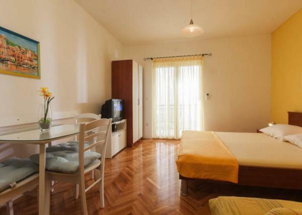 Apartmani Niko Podgora Exteriér fotografie